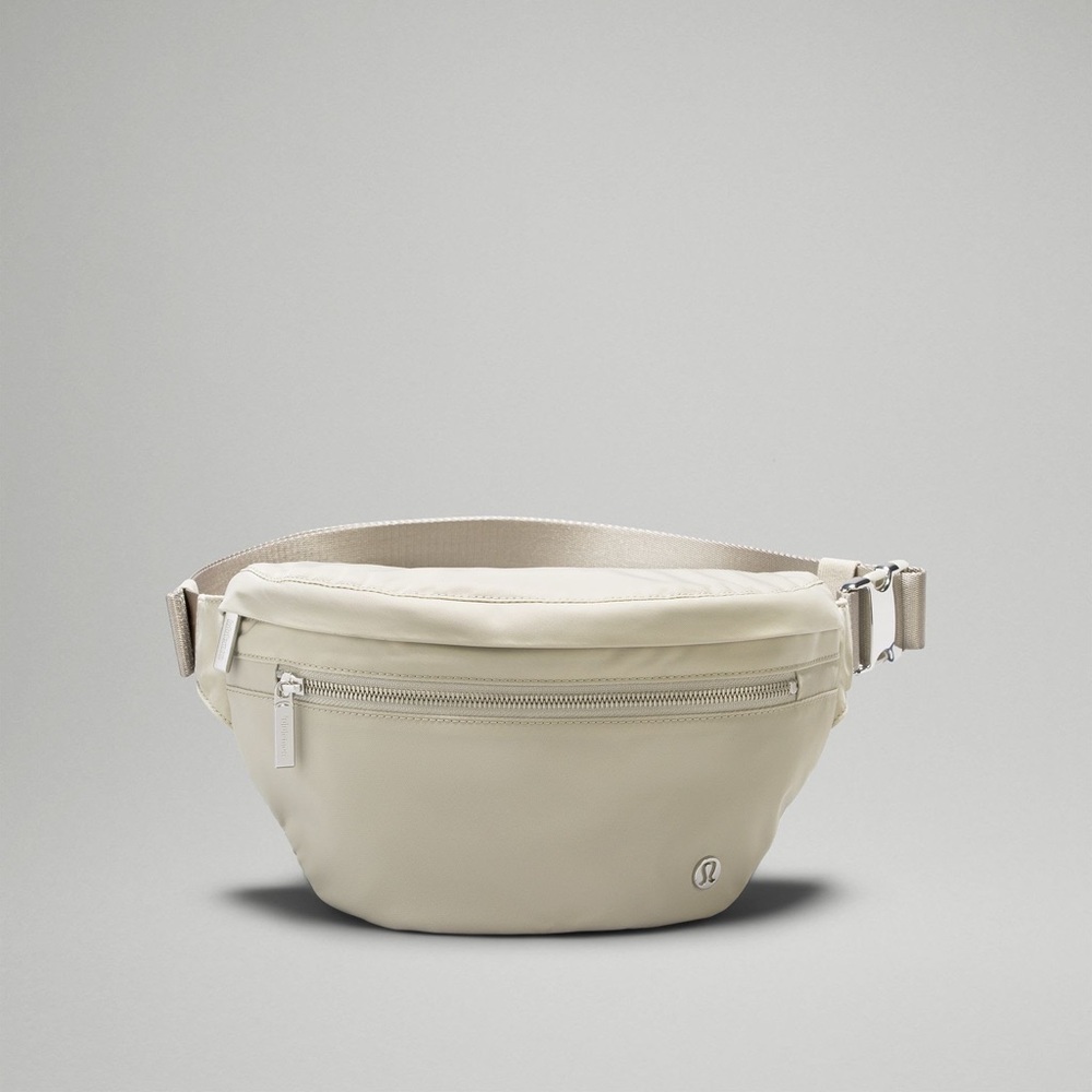 City Adventurer Belt Bag 2.5L in Raw Linen